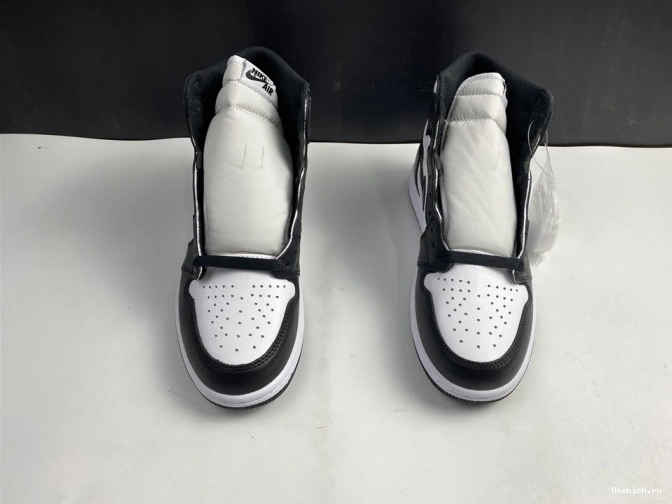 One Kick Retro 555088-010 1 (2014) White Black Jordan Air 0802
